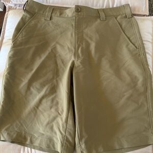 Under Armour Khaki stretch Flat Front Men's Shorts